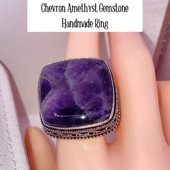 Huge Princess Cut Chevron Amethyst Gemstone Handmade Ring - Picture 2 of 5